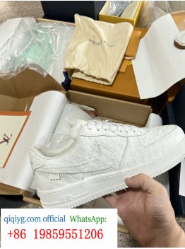 qiqiyg.com – Borse, abiti, scarpe e accessori firmati all'ingrosso | Fornitore cinese leader per il dropshipping QQ659