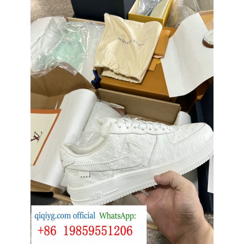 qiqiyg.com – Borse, abiti, scarpe e accessori firmati all'ingrosso | Fornitore cinese leader per il dropshipping QQ659